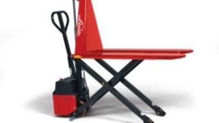 The M10 X and M10 XE hand pallet trucks from Linde Material Handling with scissor lift function
