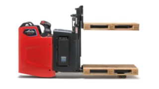 The speed optimisation of the D10 FP from Linde Material Handling increases the performance of the truck.
