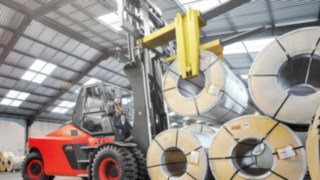 ic-truck with roll clamps ic-truck with roll clamps