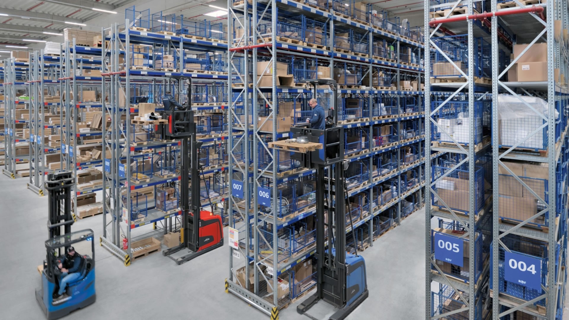 V Modular Picker at Richter + Frenzel | Linde MH