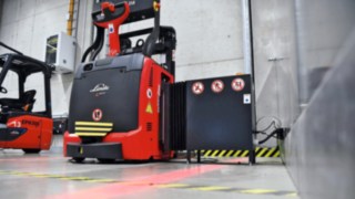 An L-MATIC from Linde Material Handling in operation at ebm-papst in Mulfingen