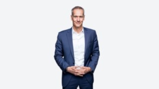 Dr Frank Schepp, Member of the Executive Board of Linde Material Handling, responsible for Operations.