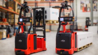 Linde Material Handling automated forklifts with laser guidance technology. Linde Material Handling automated forklifts with laser guidance technology.