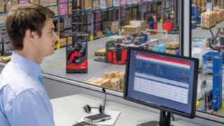 The modular fleet management system connect: from Linde offers numerous functions for fleet optimisation. The modular fleet management system connect: from Linde offers numerous functions for access control, data management, reporting, damage monitoring and detailed usage analysis.