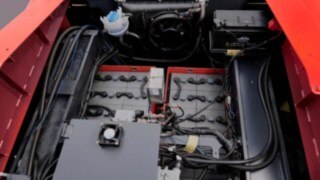 A look inside the electric heavy trucks from Linde Material Handling.