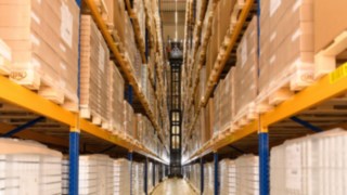 High rack warehouses at packaging specialist LINHARDT