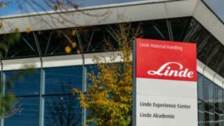 Warehouse safety with the education and training programme from Linde Material Handling The education and training programme from Linde Material Handling helps to continuously improve warehouse safety.