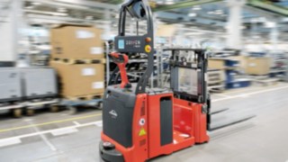 Trends in Automation within the Material Handling Sector